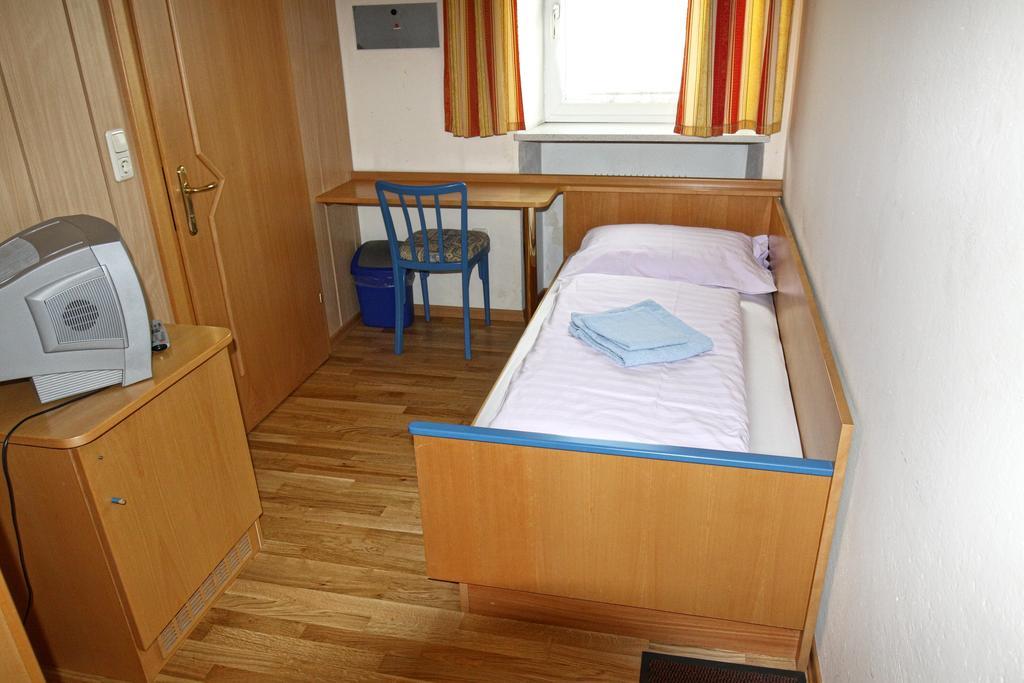 Stiftsgasthof Hochburg Rom bilde